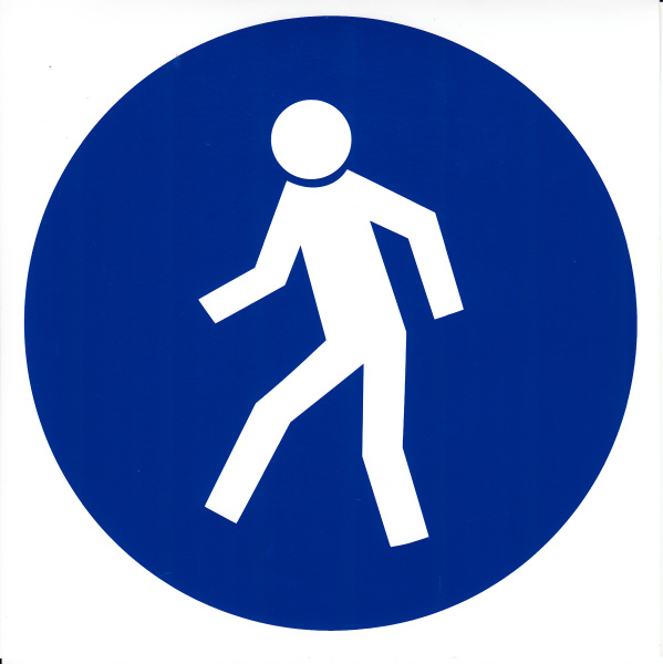 Самоклеющаяся табличка. (M 10). Проход здесь (d200мм)