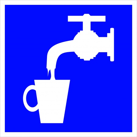Самоклеющаяся табличка. (D 02). Питьевая вода (200х200мм)